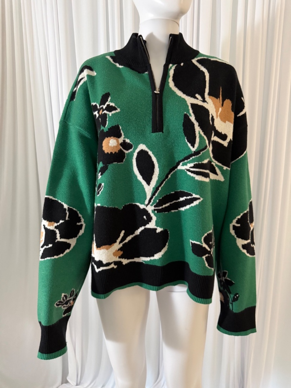 Sugarlips Carrey Floral Quarter Zip Sweater Green Black XL NWOT - Picture 2 of 16